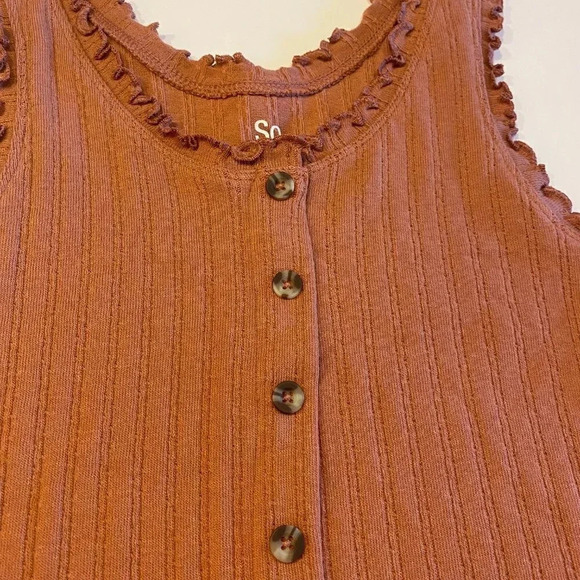 SO Button Front Tank Top Shirt with Ruffled Straps Coral (Orange/Pink) Medium - Picture 4 of 8